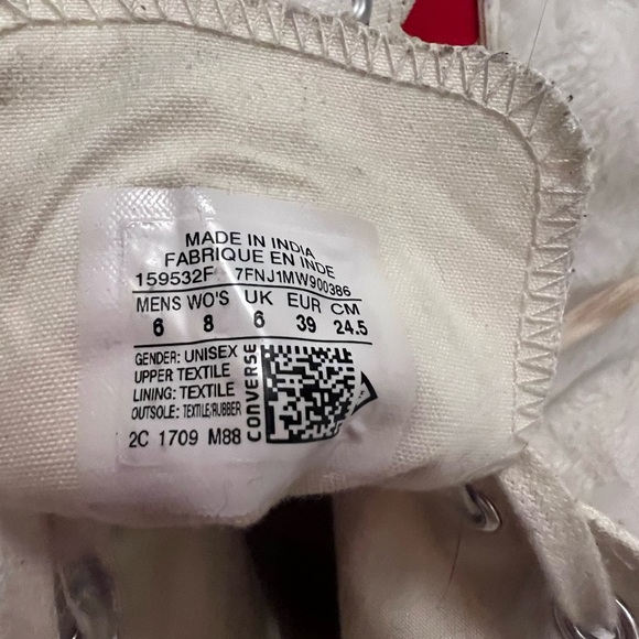 size 8 converse - Picture 4 of 4